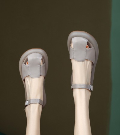Women's sandals