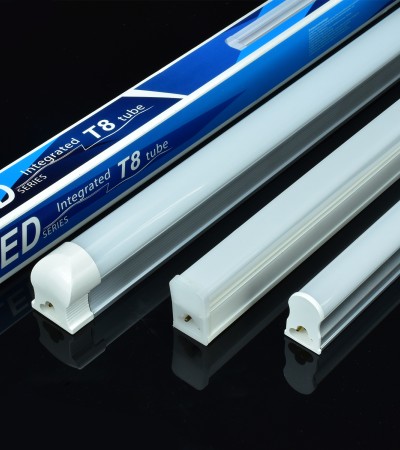 Integrated light tube, fully plastic fluorescent LED light tube Integrated light tube, fully plastic fluorescent LED light tube