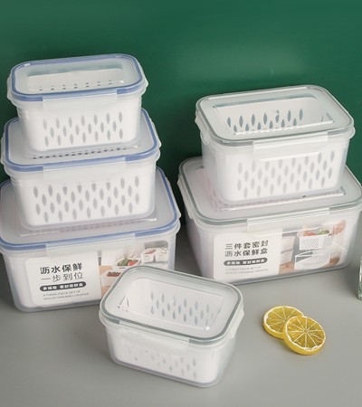Plastic kitchen supplies