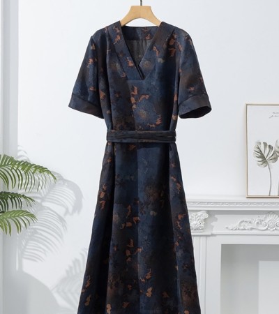 新款国风香云纱真丝连衣裙 新款国风香云纱真丝连衣裙